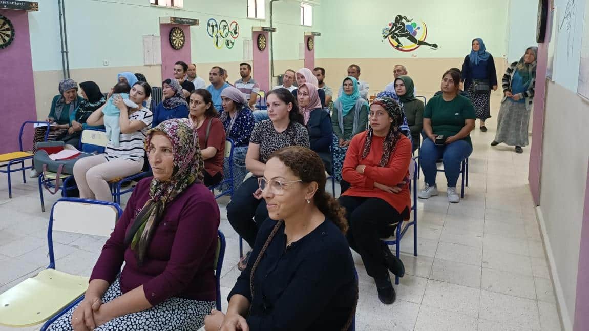 VELİLERİMİZE KADINA YÖNELİK ŞİDDETLE MÜCADELE SEMİNERİ...
